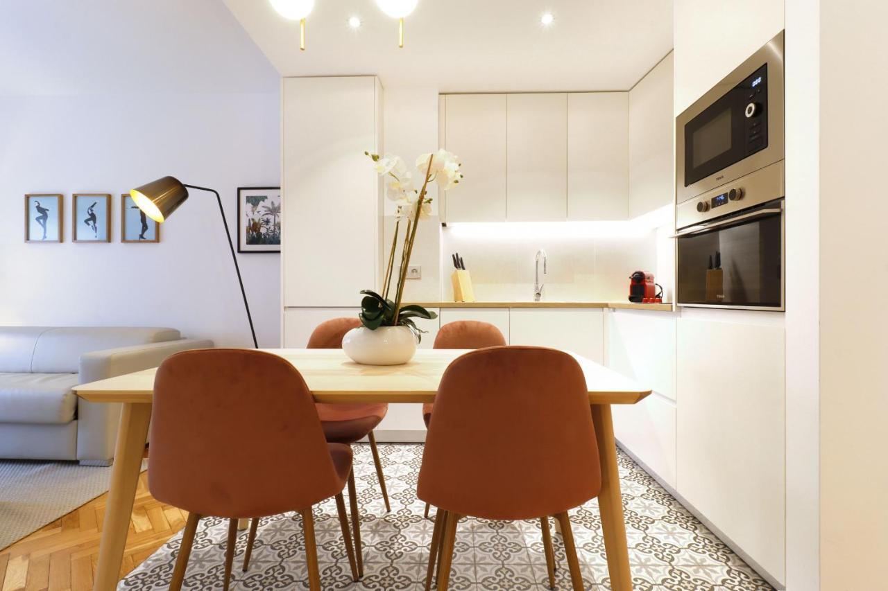 Appartement Royal Madrid Extérieur photo