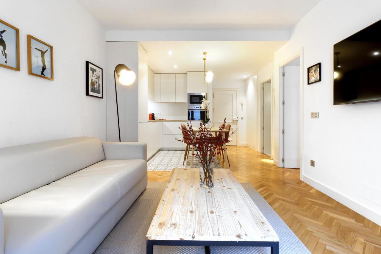 Appartement Royal Madrid Extérieur photo