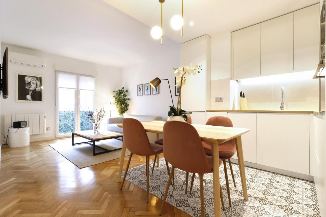 Appartement Royal Madrid Extérieur photo