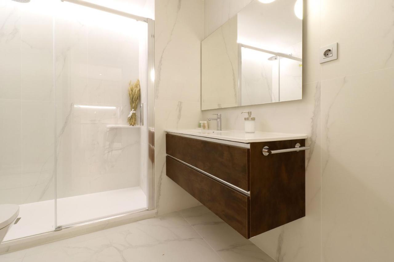 Appartement Royal Madrid Extérieur photo